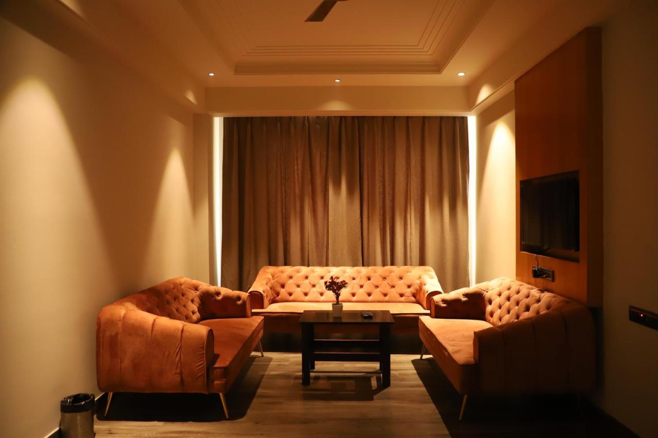 Hotel Abha Grand Aligarh Ngoại thất bức ảnh